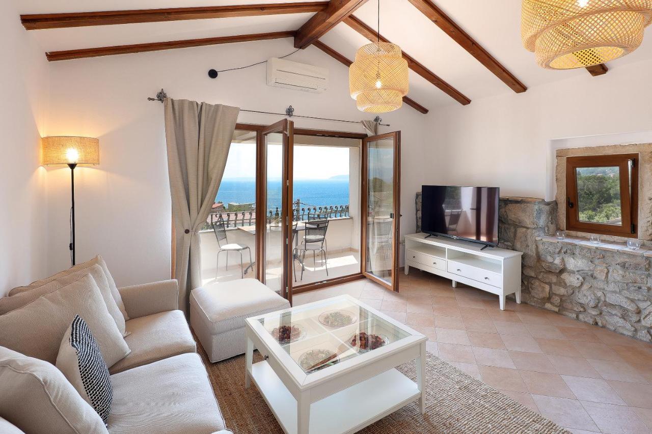 Villa Fani With Jacuzzi Ičići Zewnętrze zdjęcie