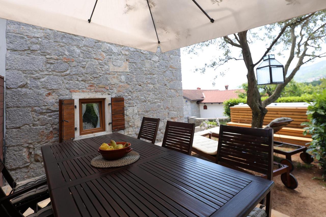 Villa Fani With Jacuzzi Ičići Zewnętrze zdjęcie