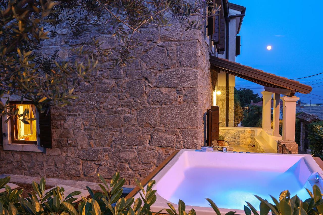 Villa Fani With Jacuzzi Ičići Zewnętrze zdjęcie
